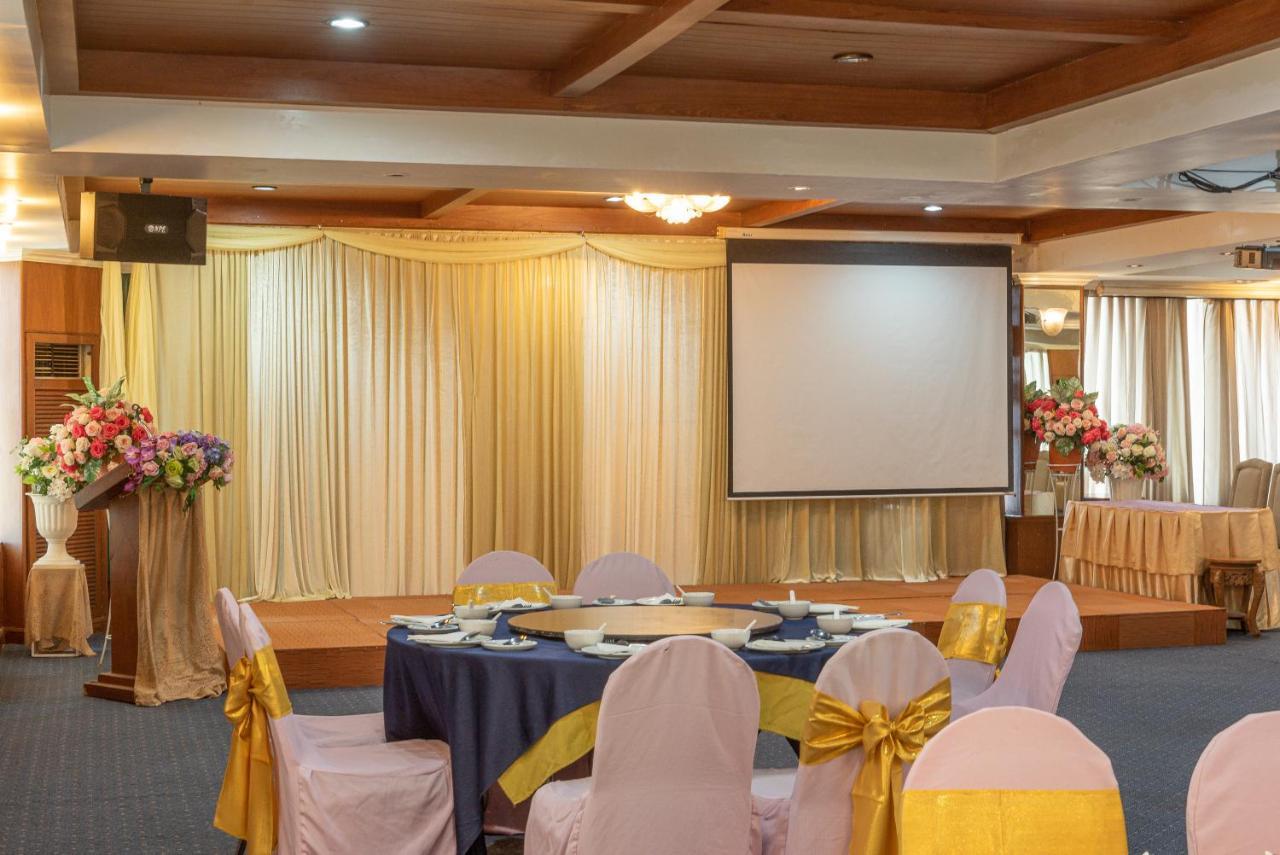 Nonthaburi Palace Hotel Экстерьер фото