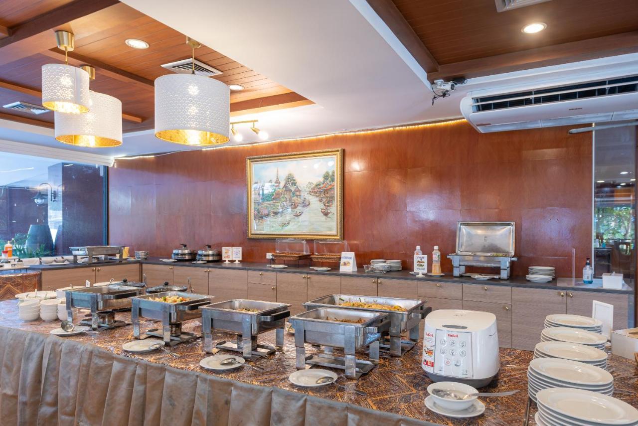 Nonthaburi Palace Hotel Экстерьер фото