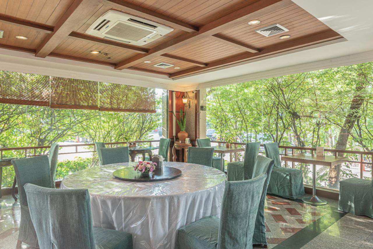 Nonthaburi Palace Hotel Экстерьер фото