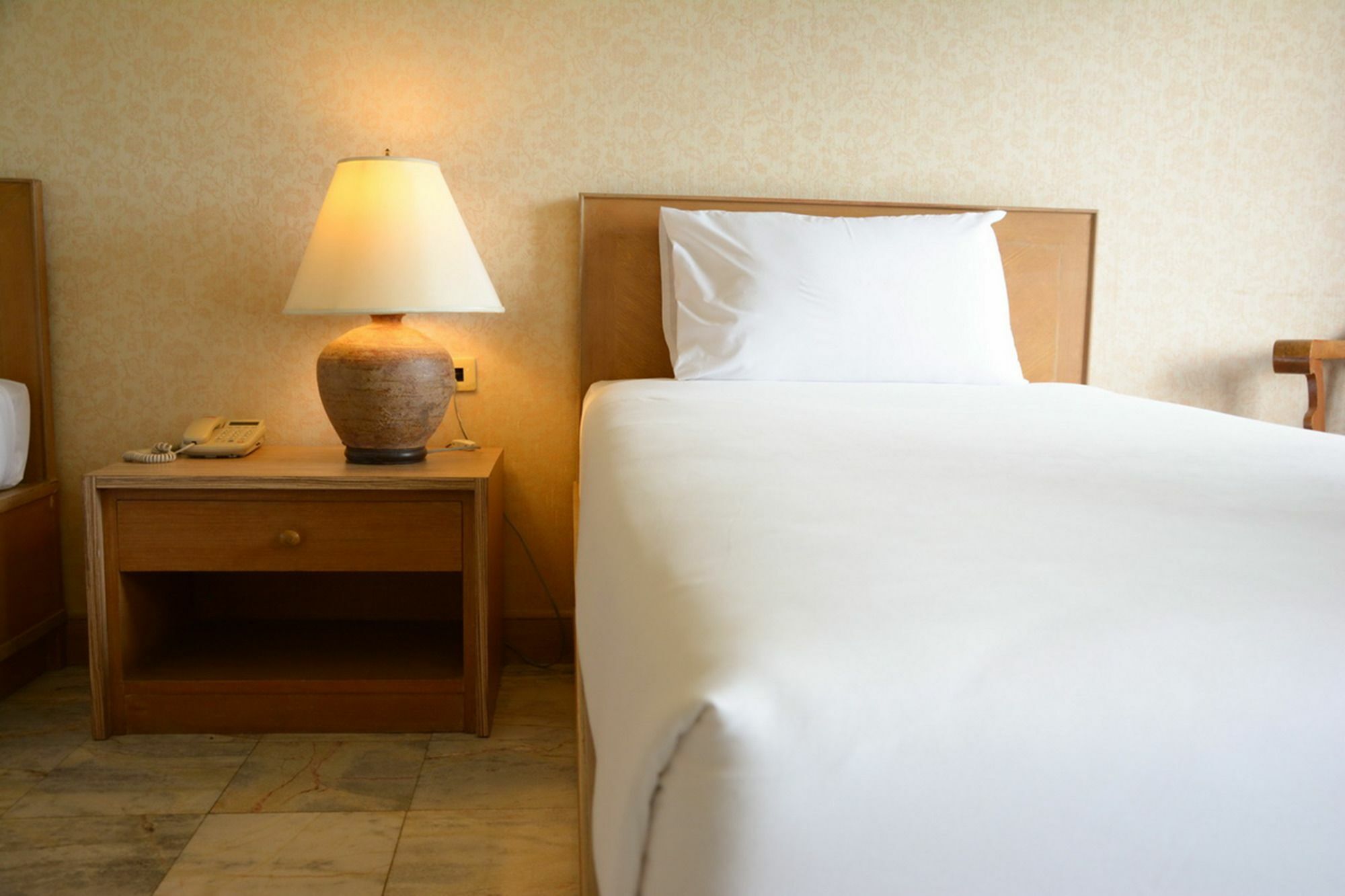 Nonthaburi Palace Hotel Экстерьер фото